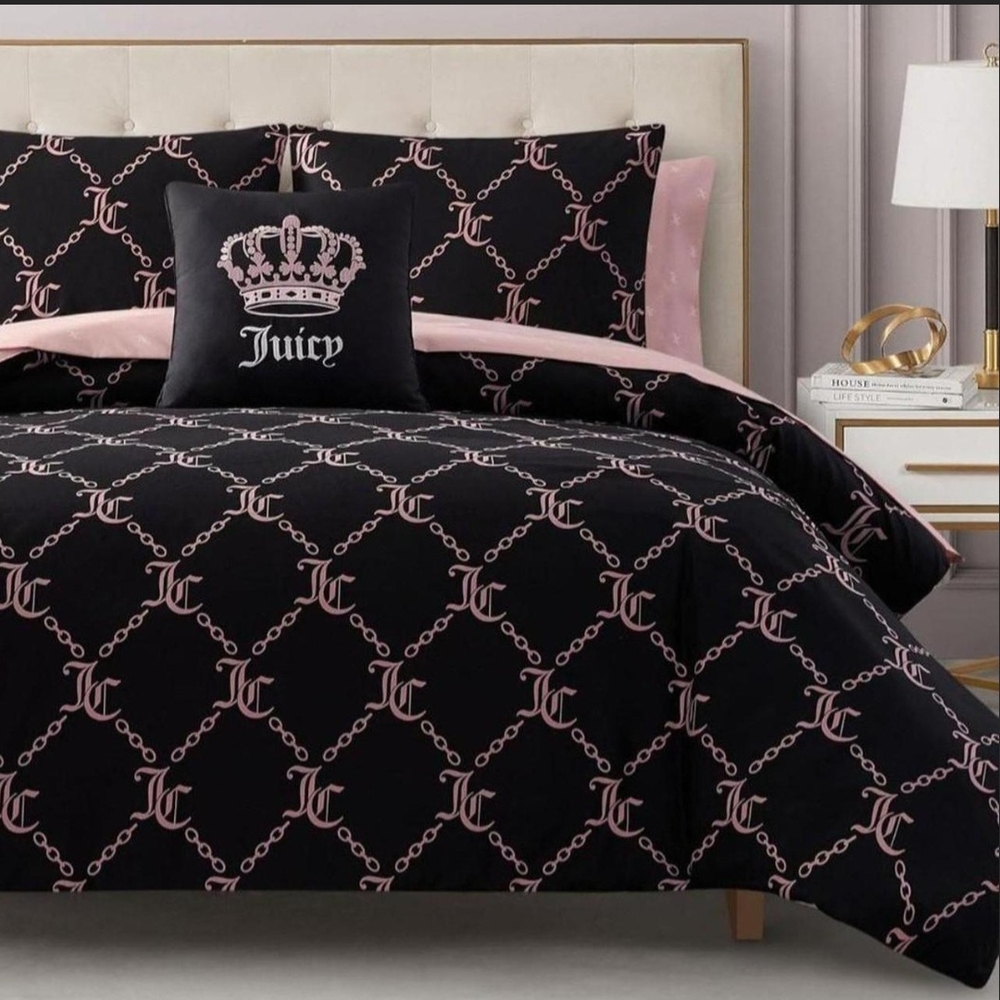 Juicy Couture Black and Pink Comforter Set with Elegant Lattice Design
